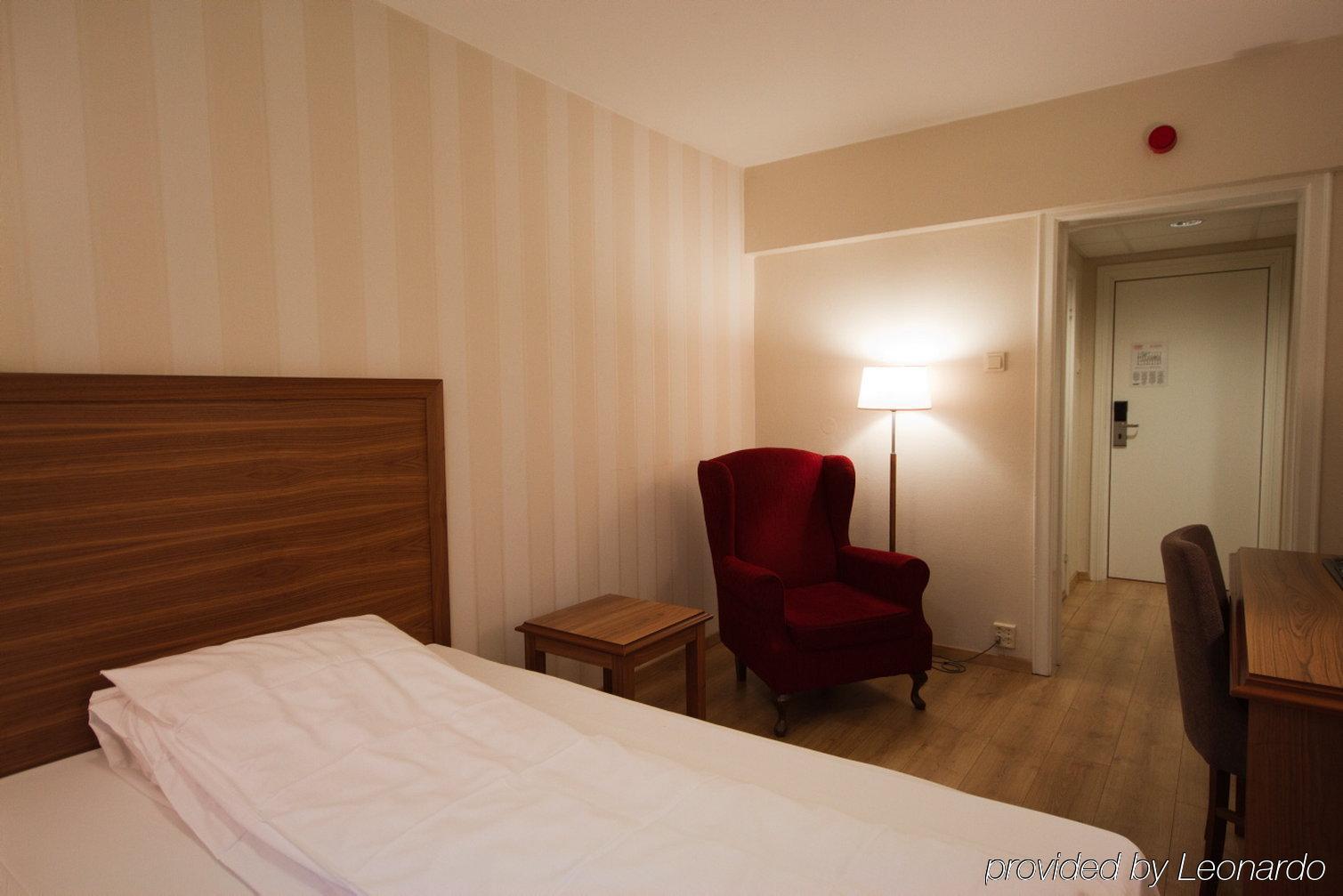 Thon Partner Hotel Backlund Левангер Екстериор снимка