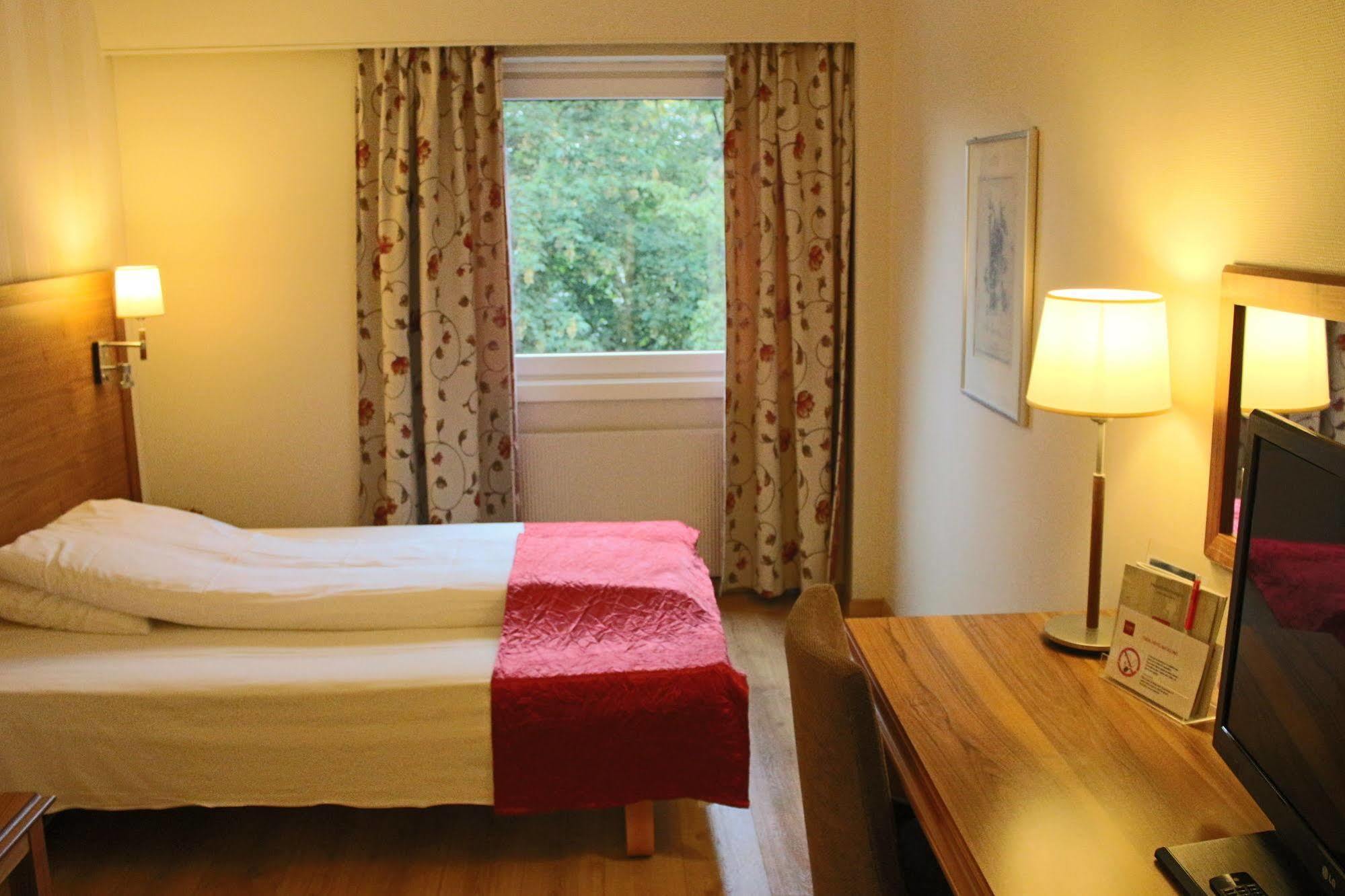 Thon Partner Hotel Backlund Левангер Екстериор снимка