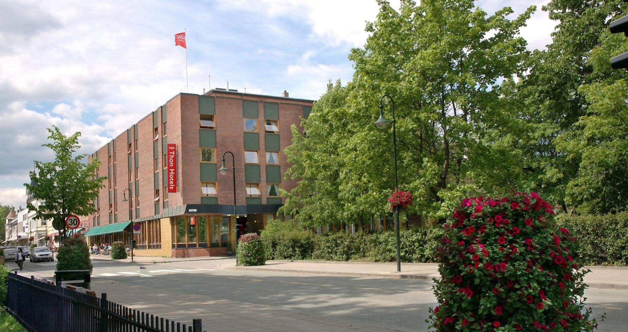 Thon Partner Hotel Backlund Левангер Екстериор снимка